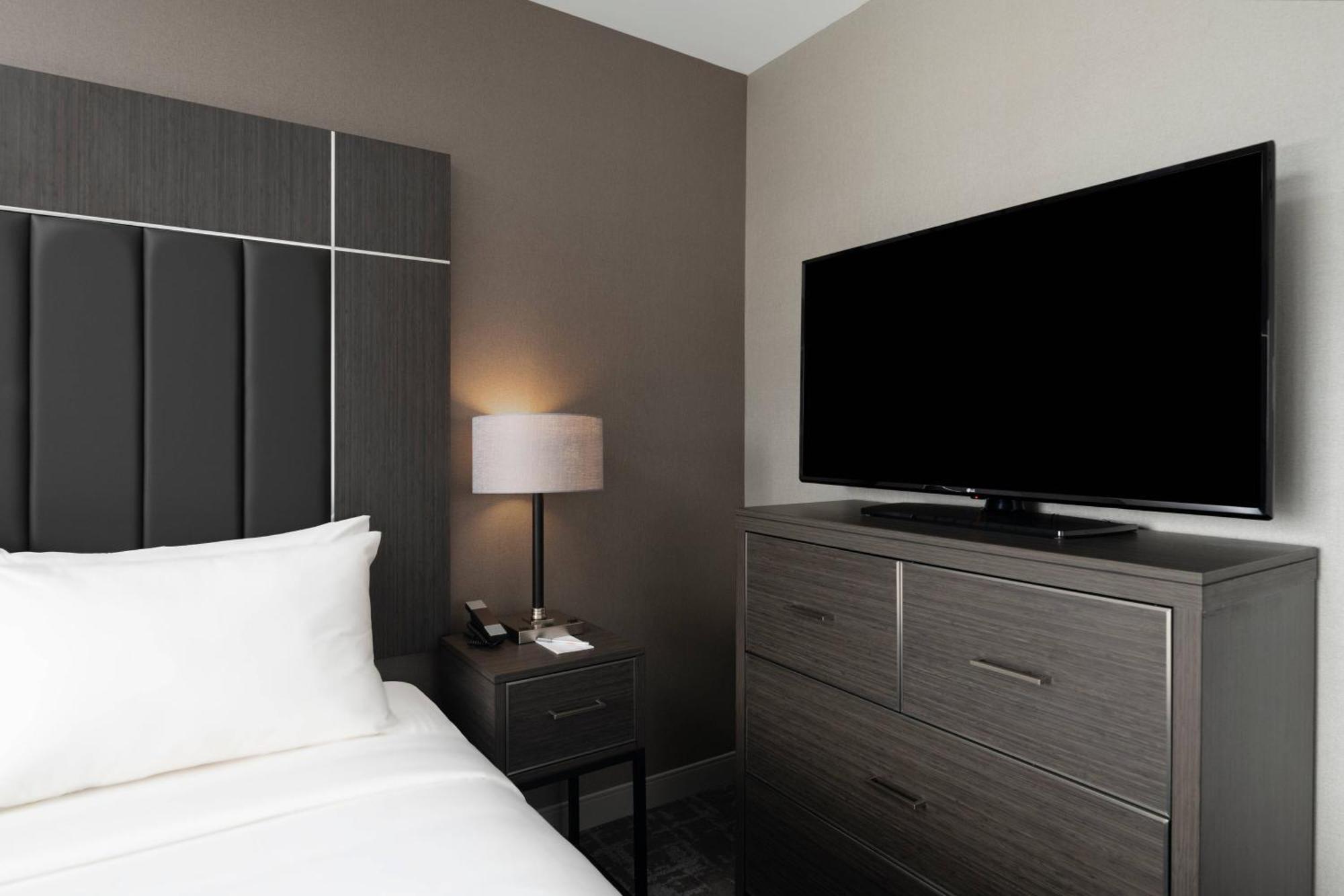 Towneplace Suites By Marriott Boston Medford Eksteriør bilde