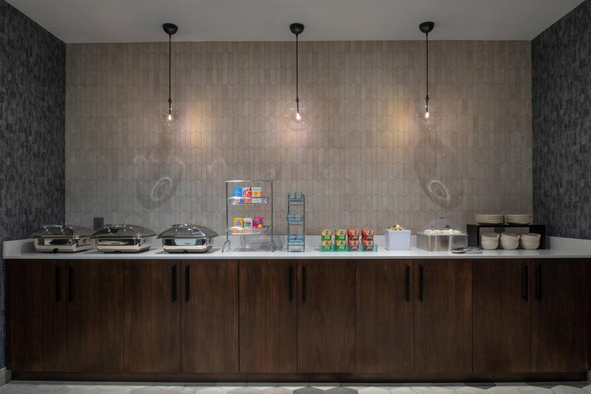 Towneplace Suites By Marriott Boston Medford Eksteriør bilde