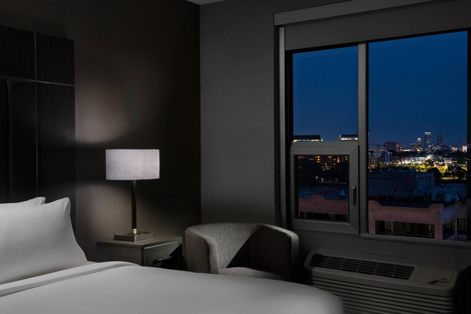 Towneplace Suites By Marriott Boston Medford Eksteriør bilde